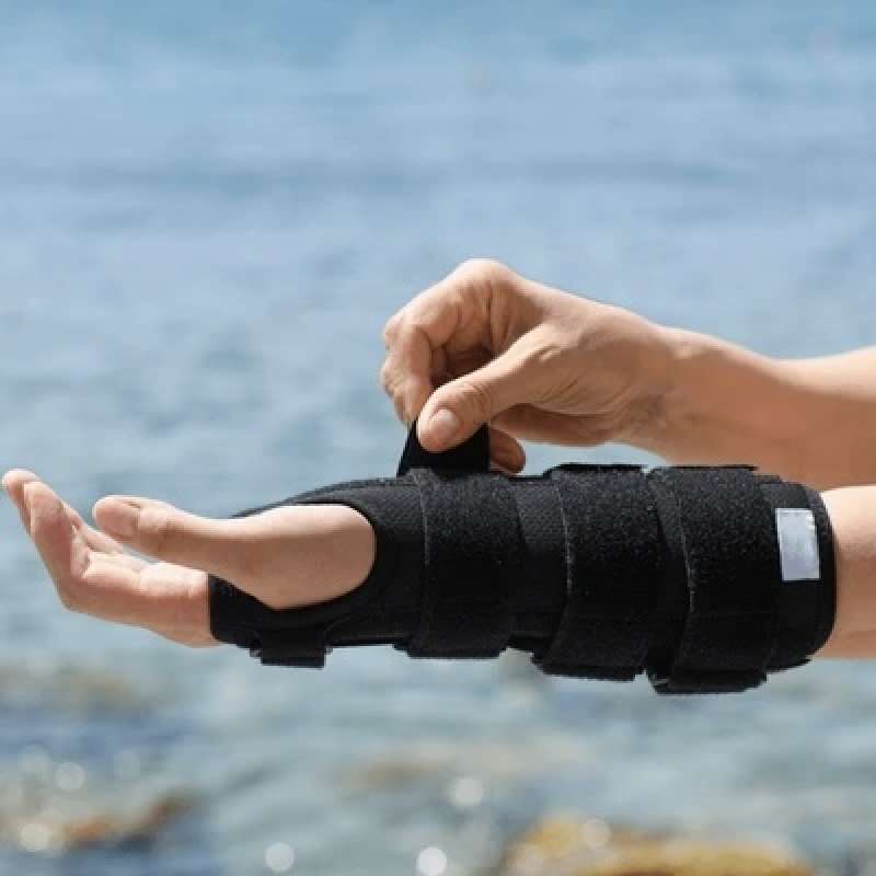 I tutori per arti superiori: Supporto e Protezione personalizzata