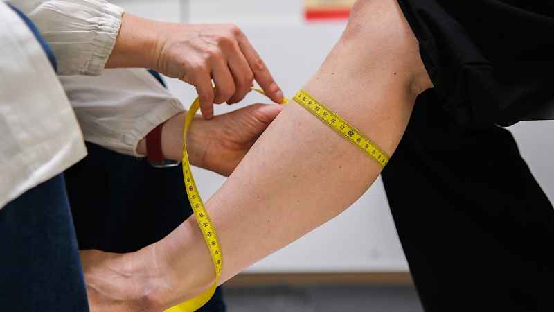 Compressione preventiva e terapeutica: qual è la differenza e quale scegliere?